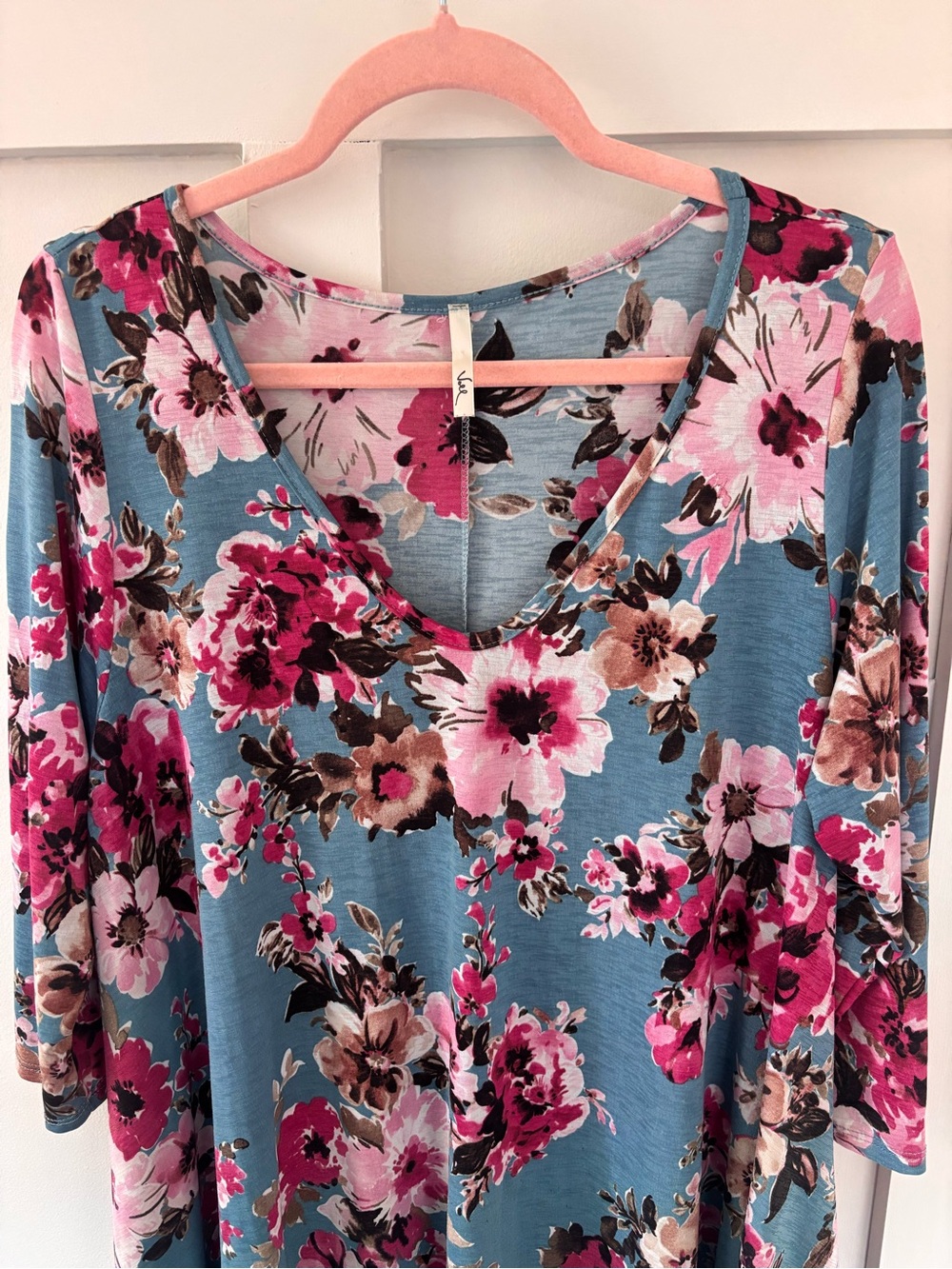 Blue Floral V‑Neck Swing Tunic Dress - Picture 2 of 4
